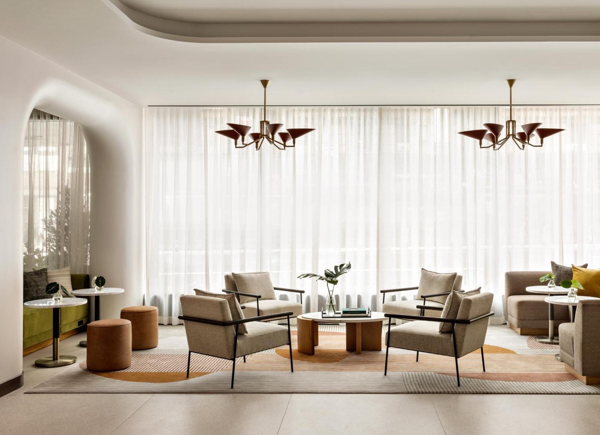 Kimpton Theta New York - Times Square By Ihg Hotel Bagian luar foto The interior of the hotel